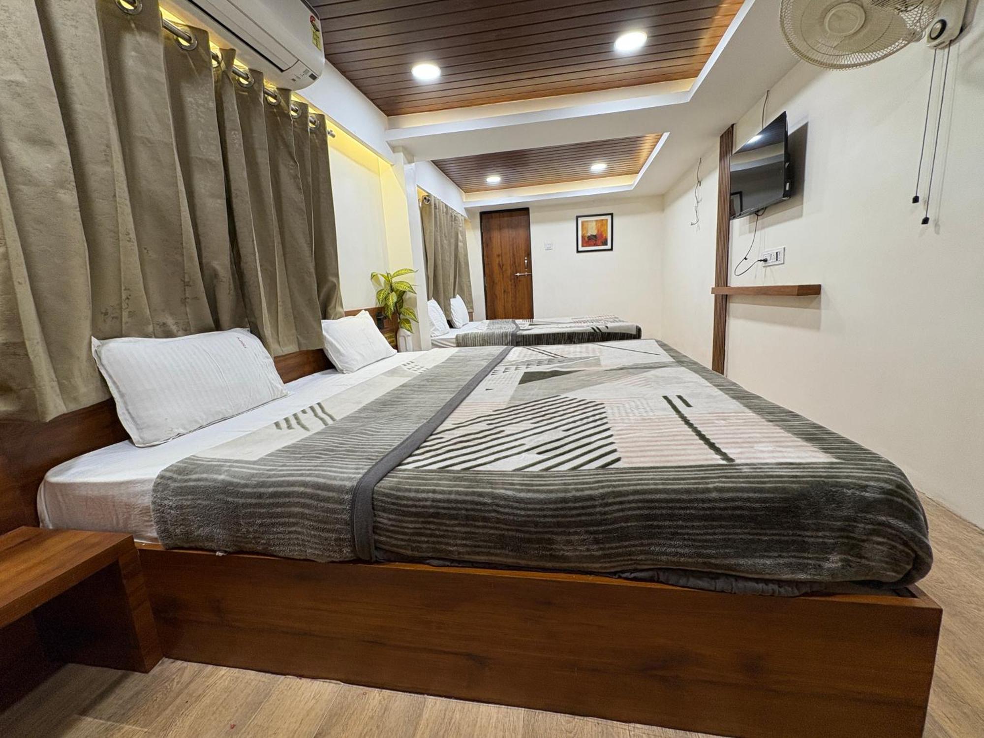 Hotel Anantshree Ujjain Exterior foto